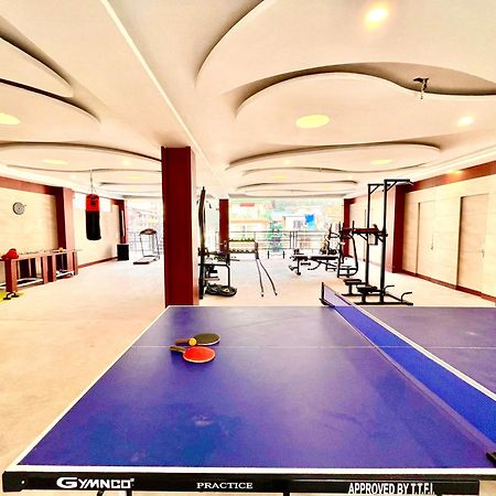 Vista Resort, Manali - ! Near Mall Road !! Hot & Cold Ac Rooms !! Best Selling !! Big Parking !! Luxury Collection !! Open Terrace !! Lift !! Playing Zone !! Property Of The Year ! Exterior photo
