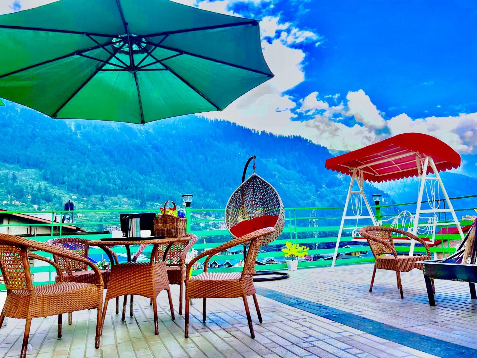 Vista Resort, Manali - ! Near Mall Road !! Hot & Cold Ac Rooms !! Best Selling !! Big Parking !! Luxury Collection !! Open Terrace !! Lift !! Playing Zone !! Property Of The Year ! Exterior photo