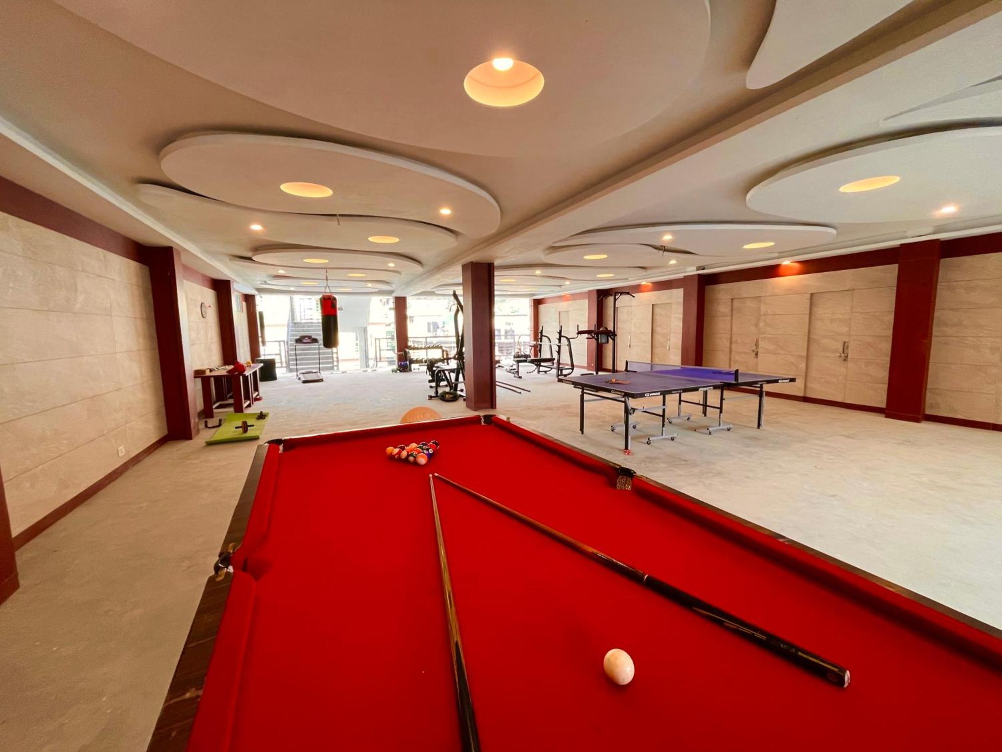 Vista Resort, Manali - ! Near Mall Road !! Hot & Cold Ac Rooms !! Best Selling !! Big Parking !! Luxury Collection !! Open Terrace !! Lift !! Playing Zone !! Property Of The Year ! Exterior photo